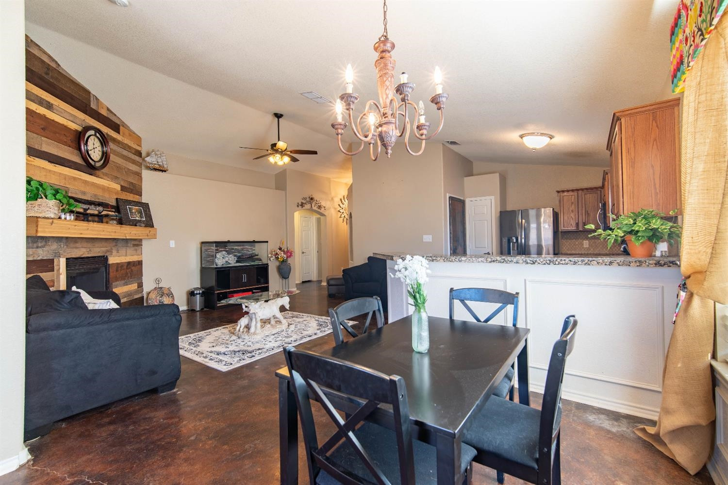 8704 10th Street Lubbock, TX 79416 - Photo 8 of 21 Photo 8