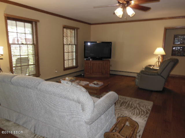 1020 North State Road Flora, IL 62839 - Photo 31 of 50 Gallery Image 31
