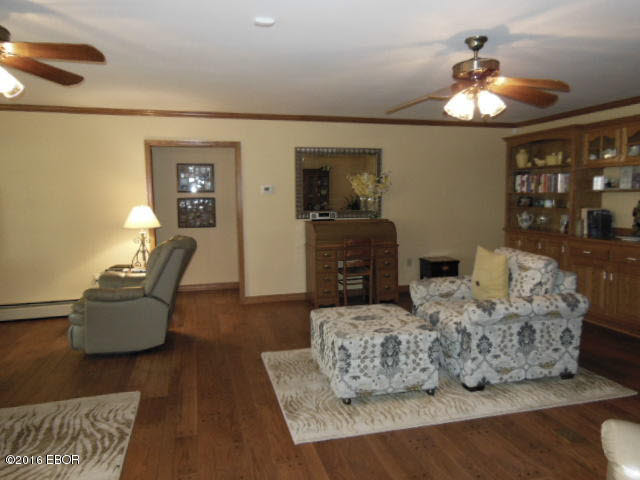 1020 North State Road Flora, IL 62839 - Photo 32 of 50 Gallery Image 32