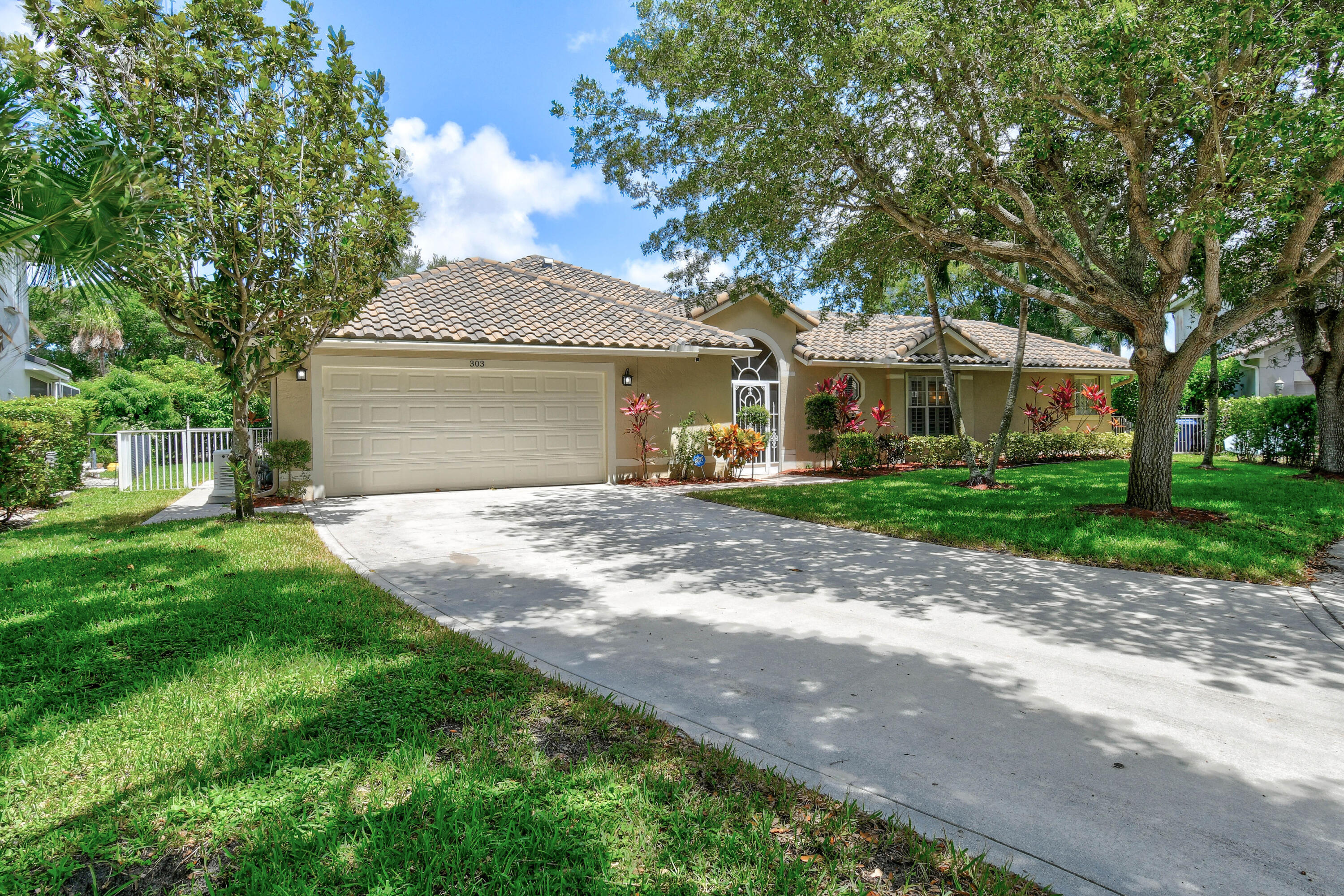 303 Hardwood Point Jupiter, FL 33458 - Photo 1 of 75 303HardwoodPt(4)