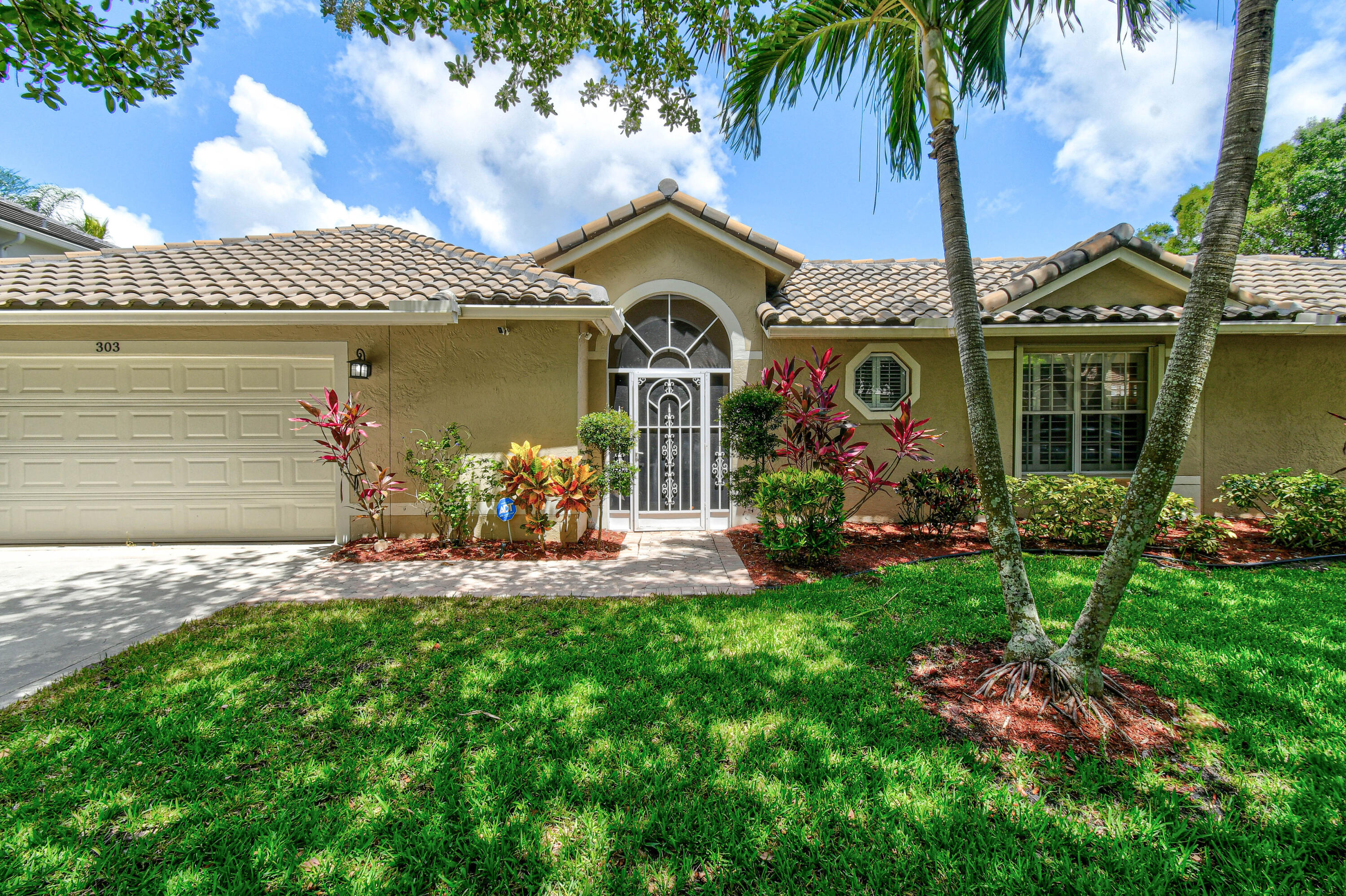 303 Hardwood Point Jupiter, FL 33458 - Photo 2 of 75 303HardwoodPt(5)
