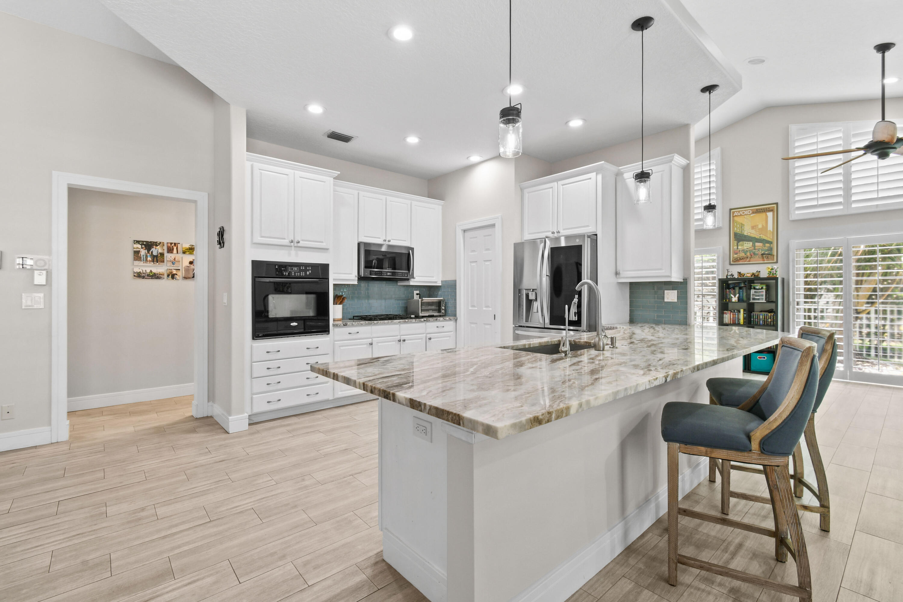 303 Hardwood Point Jupiter, FL 33458 - Photo 21 of 75 Kitchen