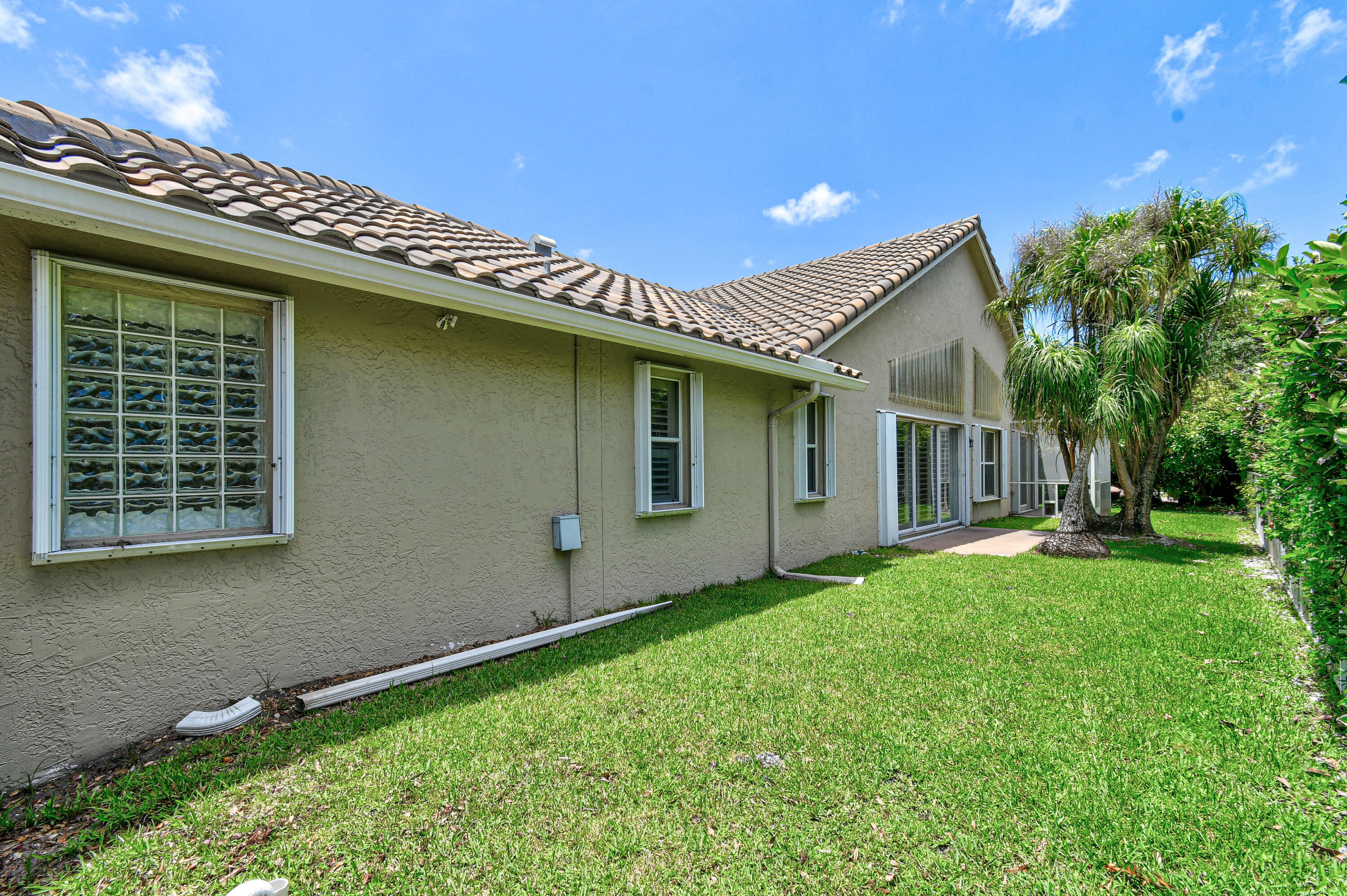 303 Hardwood Point Jupiter, FL 33458 - Photo 61 of 75 Fenced Yard