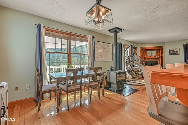 $270,000 | 426 Walt Drive, Lebanon, VA 24266