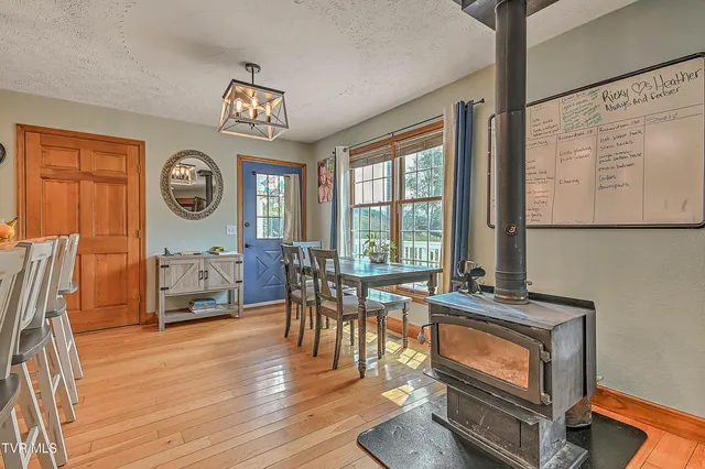 $270,000 | 426 Walt Drive, Lebanon, VA 24266