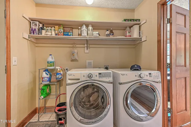 $270,000 | 426 Walt Drive, Lebanon, VA 24266