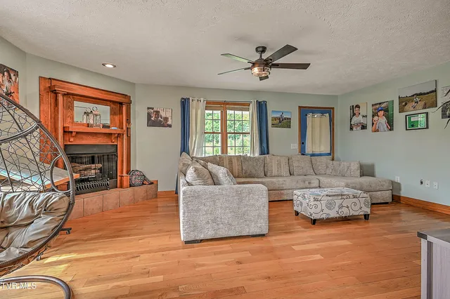 $270,000 | 426 Walt Drive, Lebanon, VA 24266