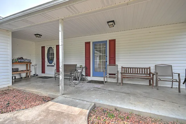 $270,000 | 426 Walt Drive, Lebanon, VA 24266