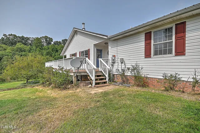 $270,000 | 426 Walt Drive, Lebanon, VA 24266