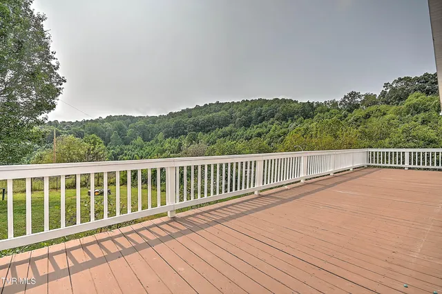 $270,000 | 426 Walt Drive, Lebanon, VA 24266