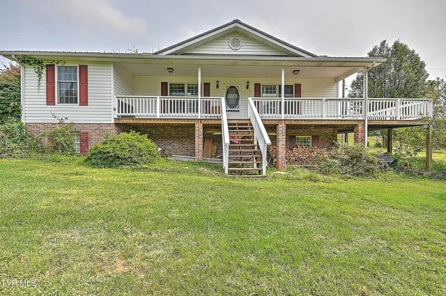 $270,000 | 426 Walt Drive, Lebanon, VA 24266