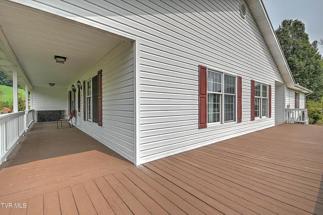 $270,000 | 426 Walt Drive, Lebanon, VA 24266