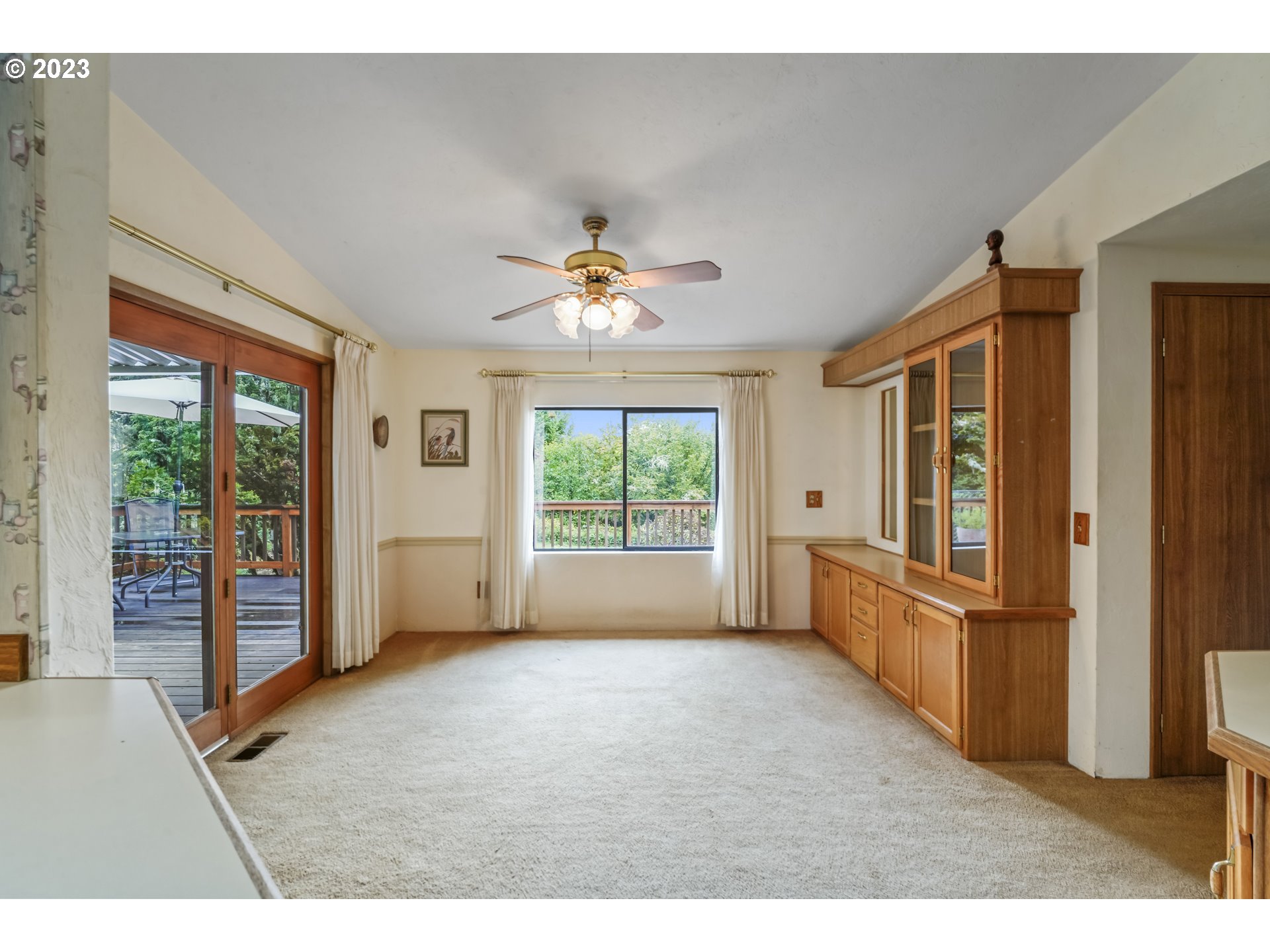 34091 Allen Road Cottage Grove, OR 97424 - Photo 5 of 43 Gallery Image 5