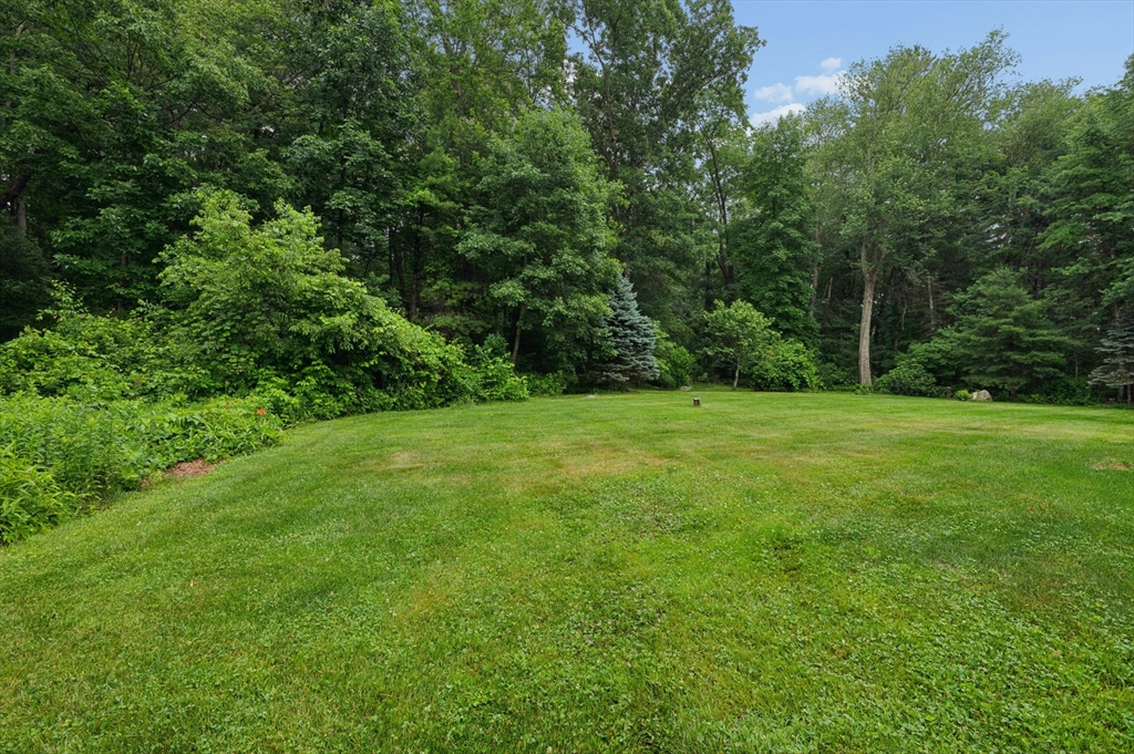 10 Sadler Road Upton, MA 01568 - Photo 37 of 42