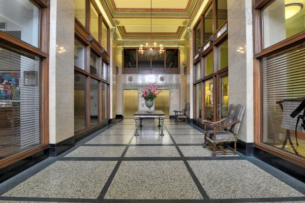 $249,900 | 66 Monroe Avenue, Unit 302, Memphis, TN 38103