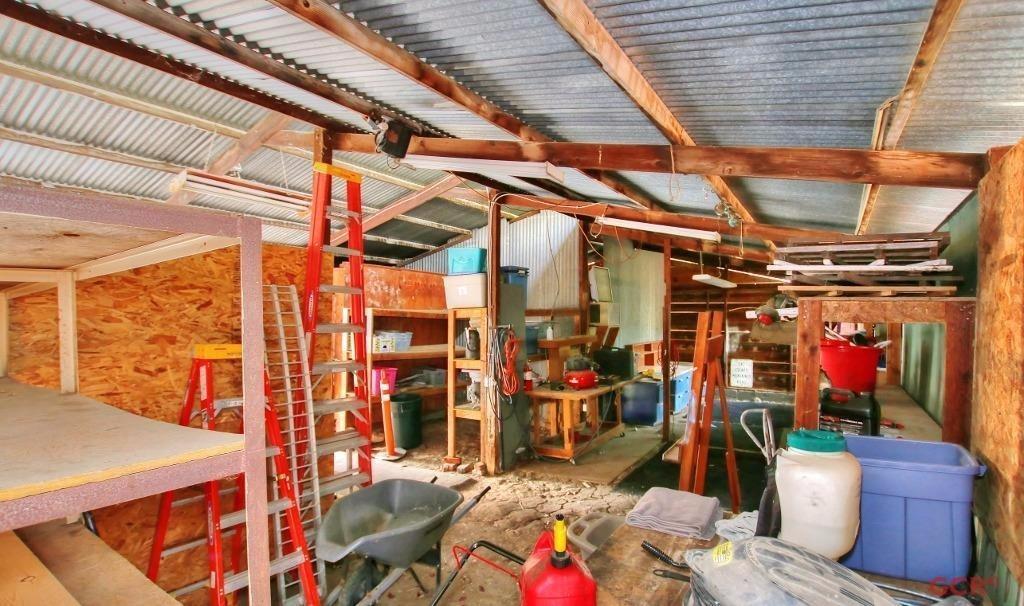 12275 Alondra Road Atascadero, CA 93422 - Photo 24 of 25 a view of store room with furniture