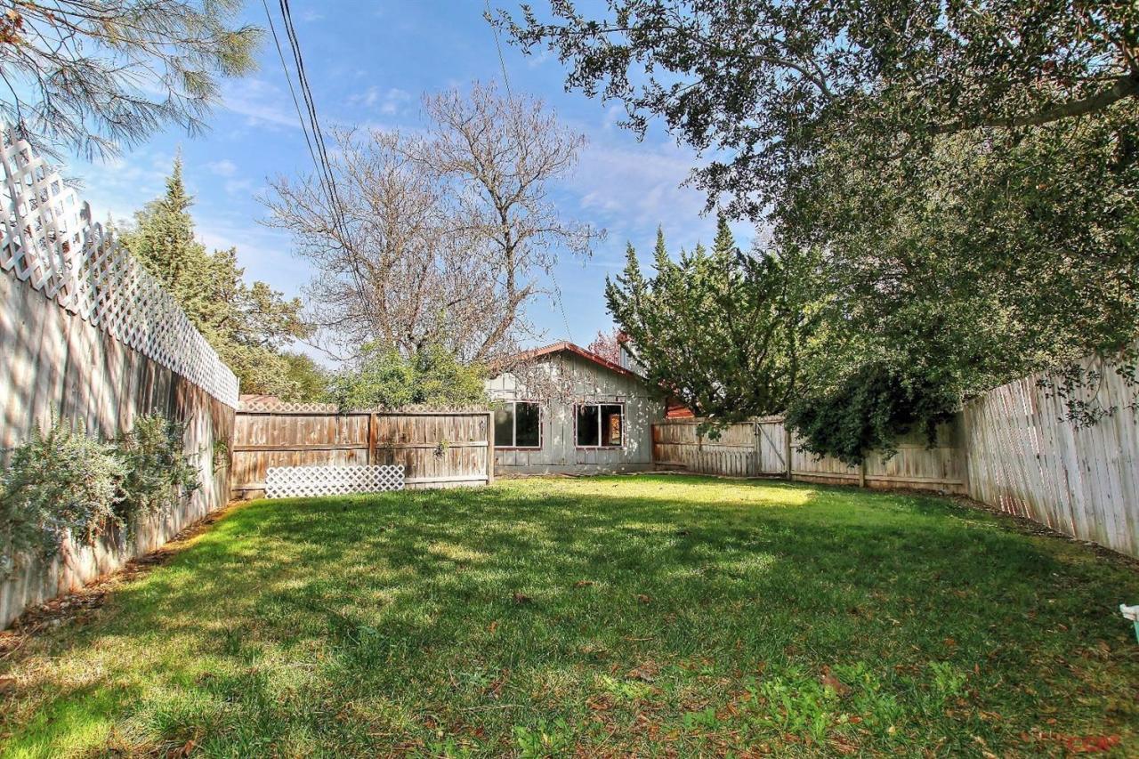 12275 Alondra Road Atascadero, CA 93422 - Photo 9 of 25 a front view of house with a garden