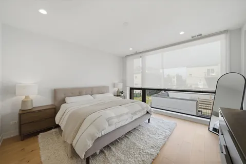 $799,000 | 1450 North Bosworth Avenue, Unit 2, Chicago, IL 60642