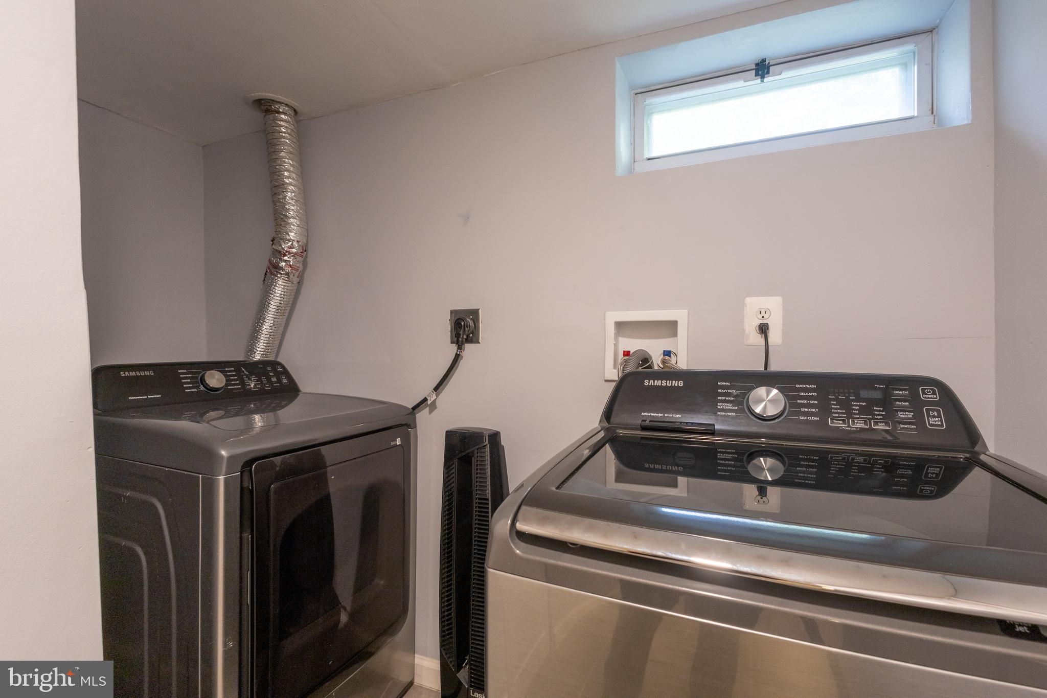 5532 B Street Southeast Washington, DC 20019 - Photo 15 of 19 a stove top oven sitting inside of a kitchen