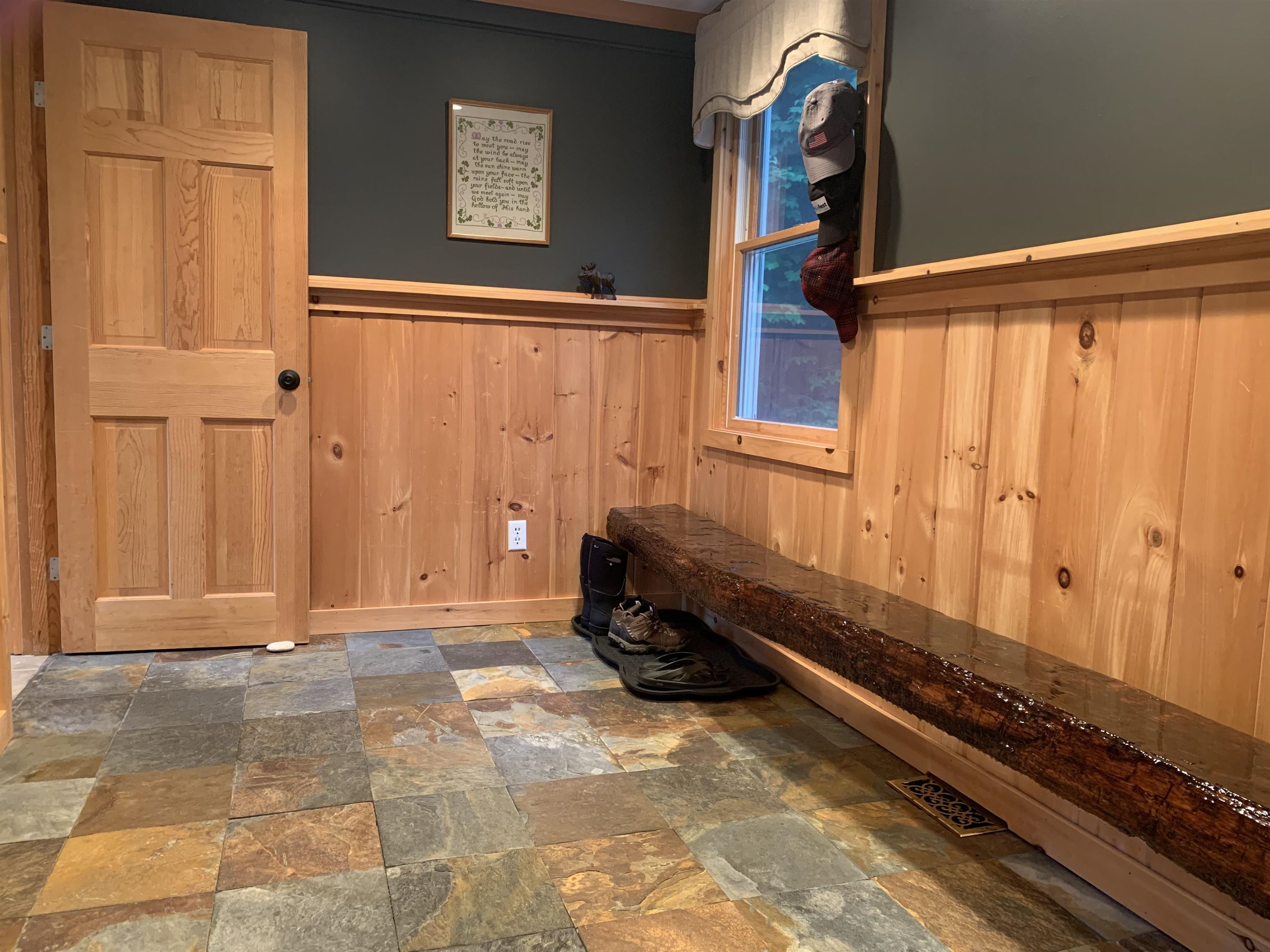 152 Timber Lane Wardsboro, VT 05360 - Photo 13 of 37 Gallery Image 13
