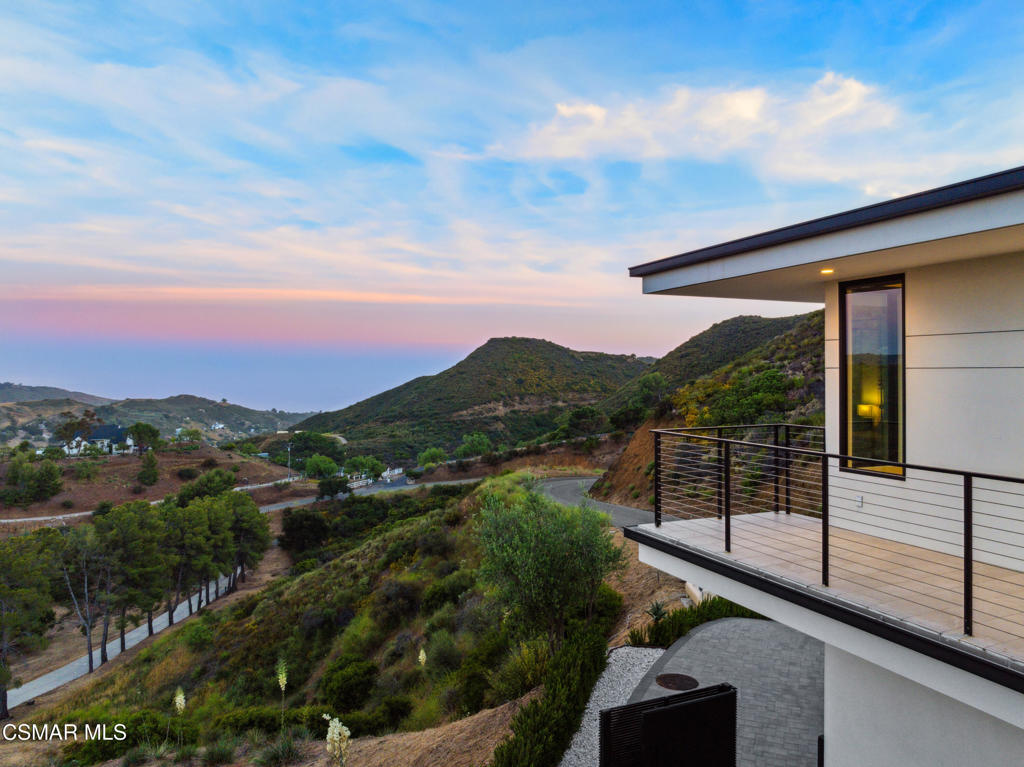 33433 Decker School Road Malibu, CA 90265 - Photo 63 of 64