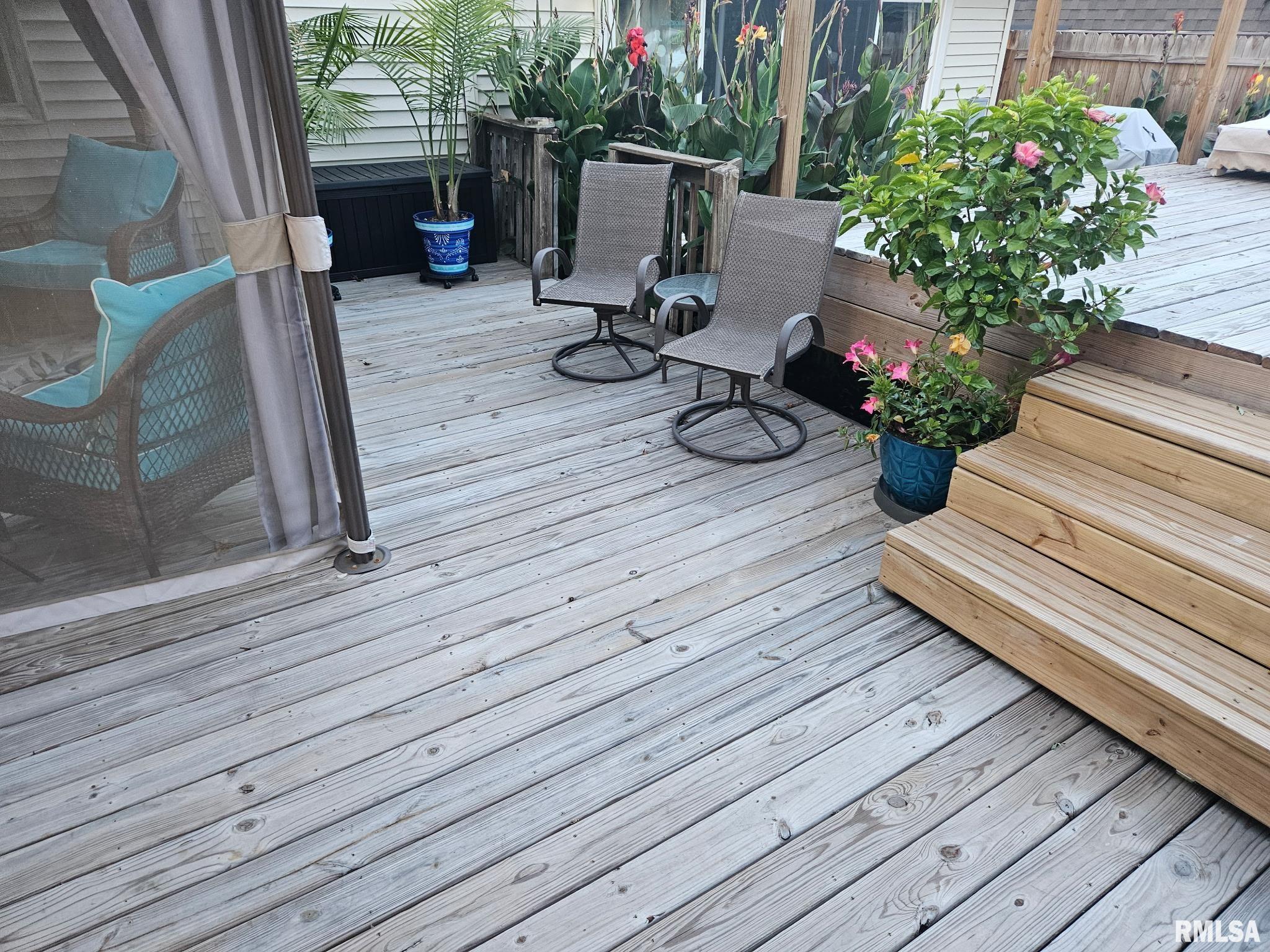 2208 Trowbridge Road Springfield, IL 62703 - Photo 4 of 11