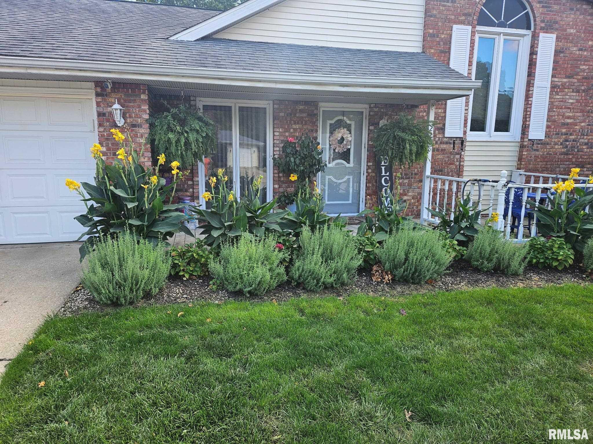 2208 Trowbridge Road Springfield, IL 62703 - Photo 7 of 11