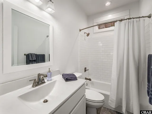 $744,900 | 2215 Sandpiper Road, Unit 20, Corolla, NC 27927