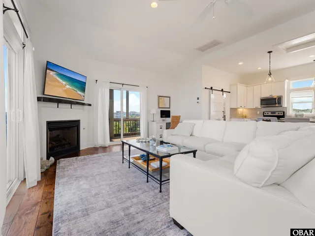 $744,900 | 2215 Sandpiper Road, Unit 20, Corolla, NC 27927