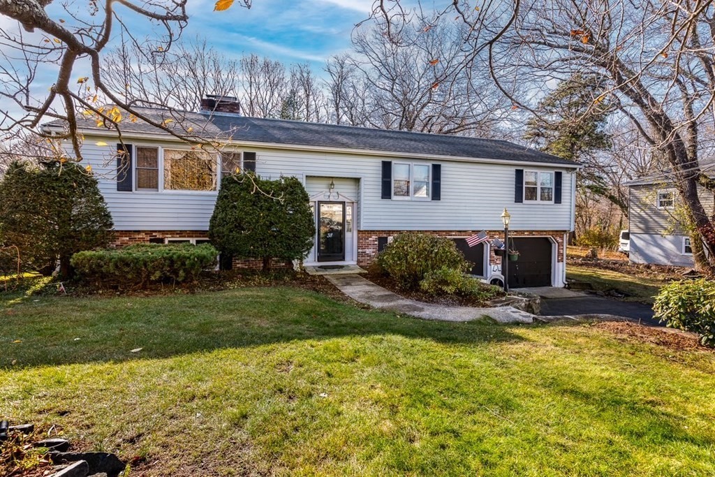 38 Clark Street Salem, MA 01970 - Photo 2 of 40