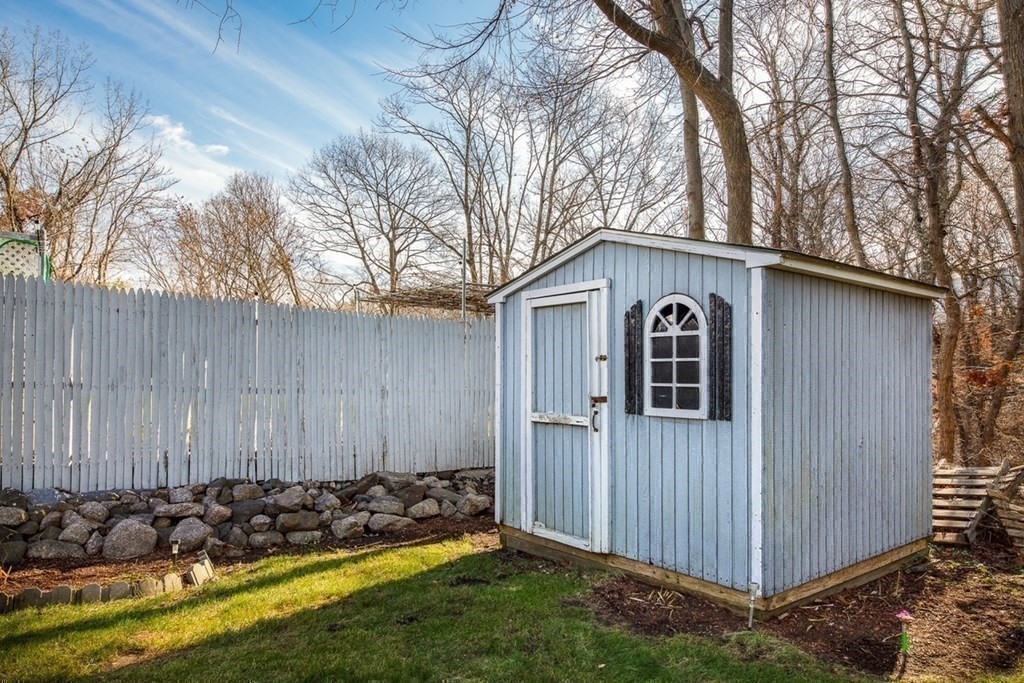 38 Clark Street Salem, MA 01970 - Photo 34 of 40