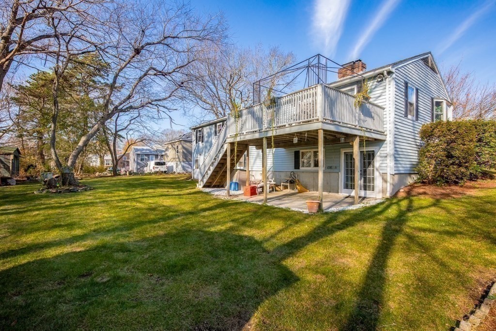 38 Clark Street Salem, MA 01970 - Photo 35 of 40