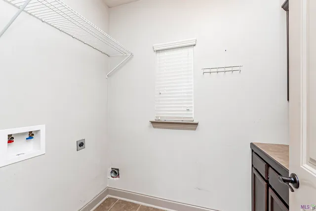 $340,000 | 10561 Creek Haven Lane, Denham Springs, LA 70726