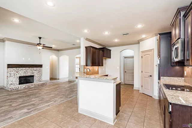 $340,000 | 10561 Creek Haven Lane, Denham Springs, LA 70726