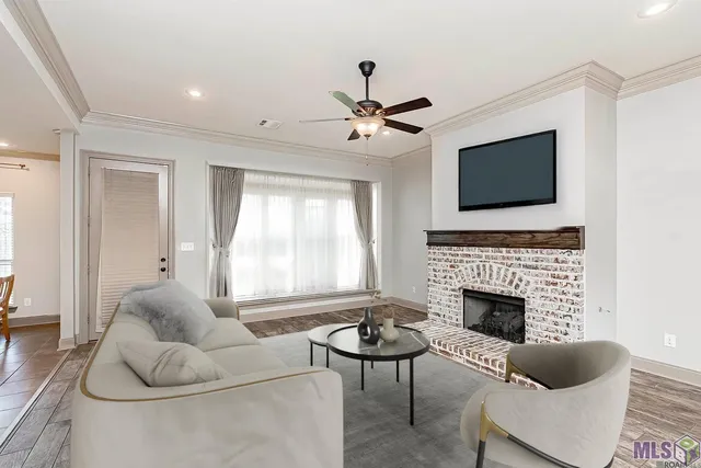 $340,000 | 10561 Creek Haven Lane, Denham Springs, LA 70726