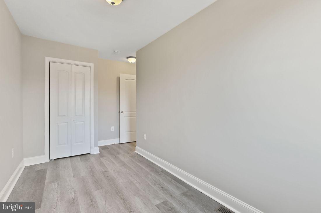 3908 8th Street Brooklyn, MD 21225 - Photo 11 of 17