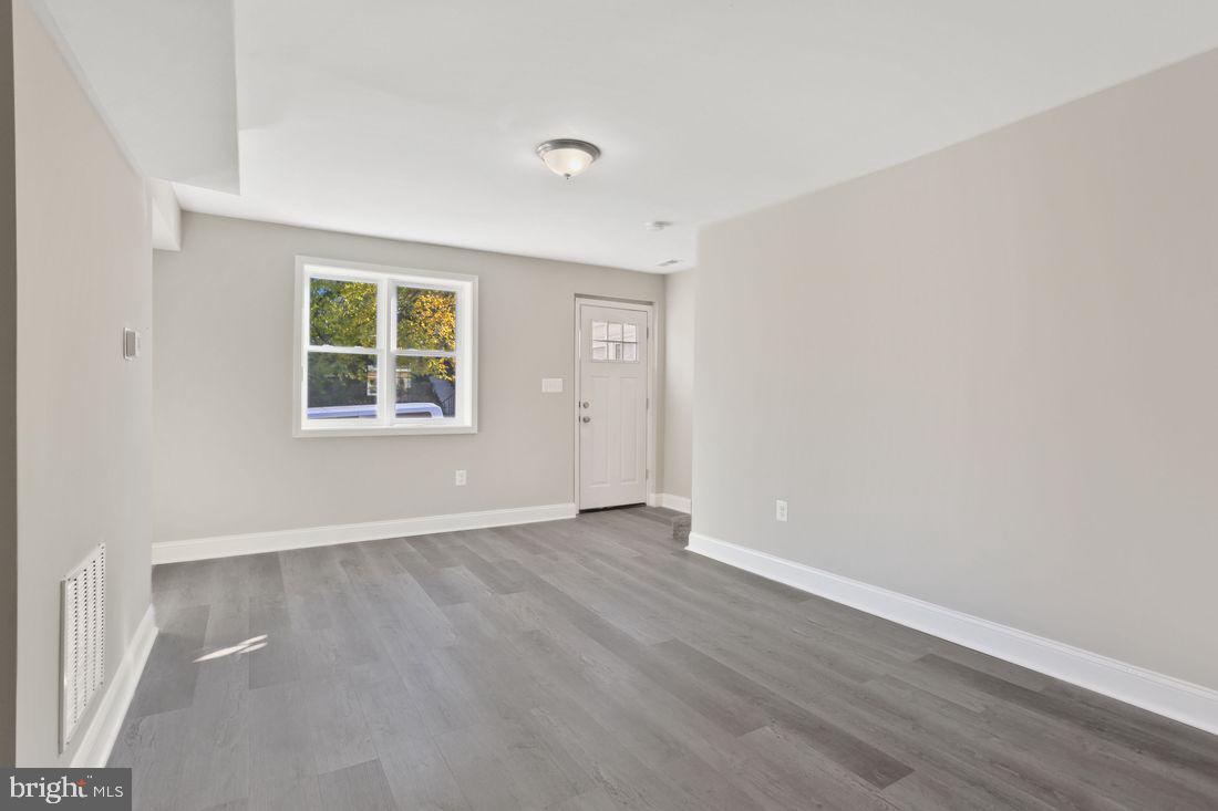 3908 8th Street Brooklyn, MD 21225 - Photo 3 of 17