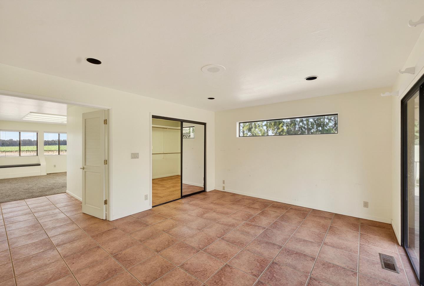 31021 Camphora Road Soledad, CA 93960 - Photo 27 of 54