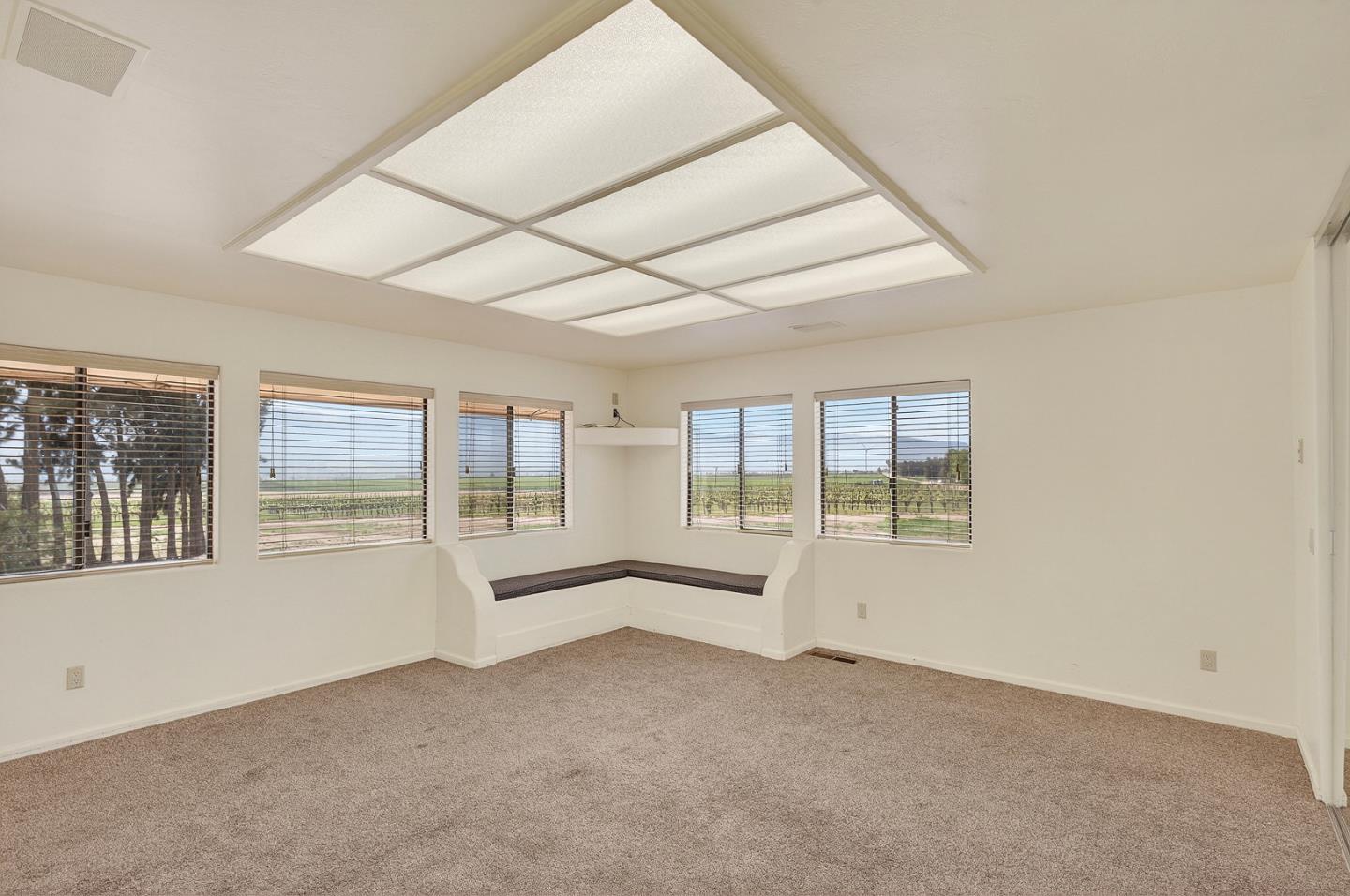 31021 Camphora Road Soledad, CA 93960 - Photo 34 of 54