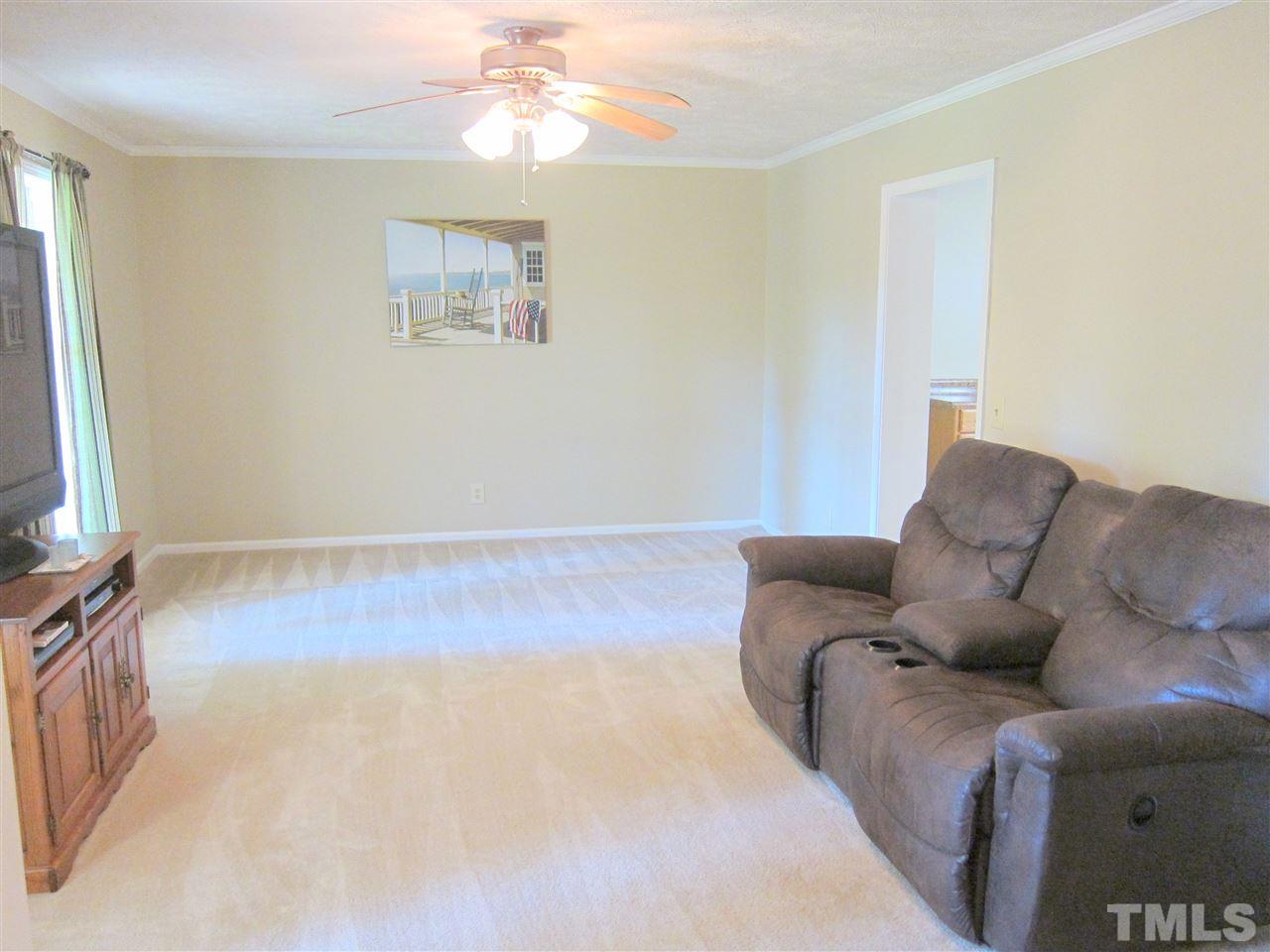 4571 Sugar Maple Road Oxford, NC 27565 - Photo 8 of 29 Gallery Image 8