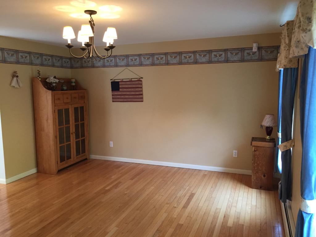 419 Josiah Bartlett Road Concord, NH 03301 - Photo 4 of 29