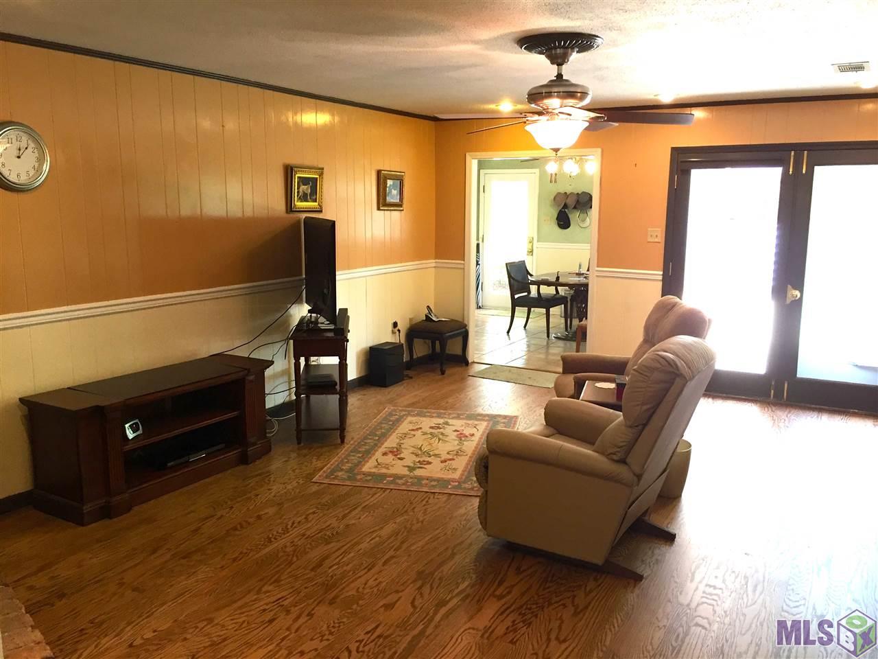 3039 Woodland Ridge Boulevard Baton Rouge, LA 70816 - Photo 4 of 10 Gallery Image 4