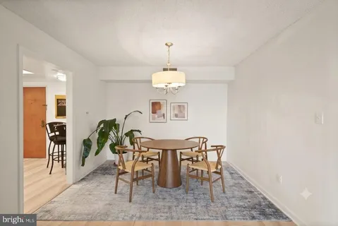 $595,000 | 1101 South Arlington Ridge Road, Unit 608, Arlington, VA 22202