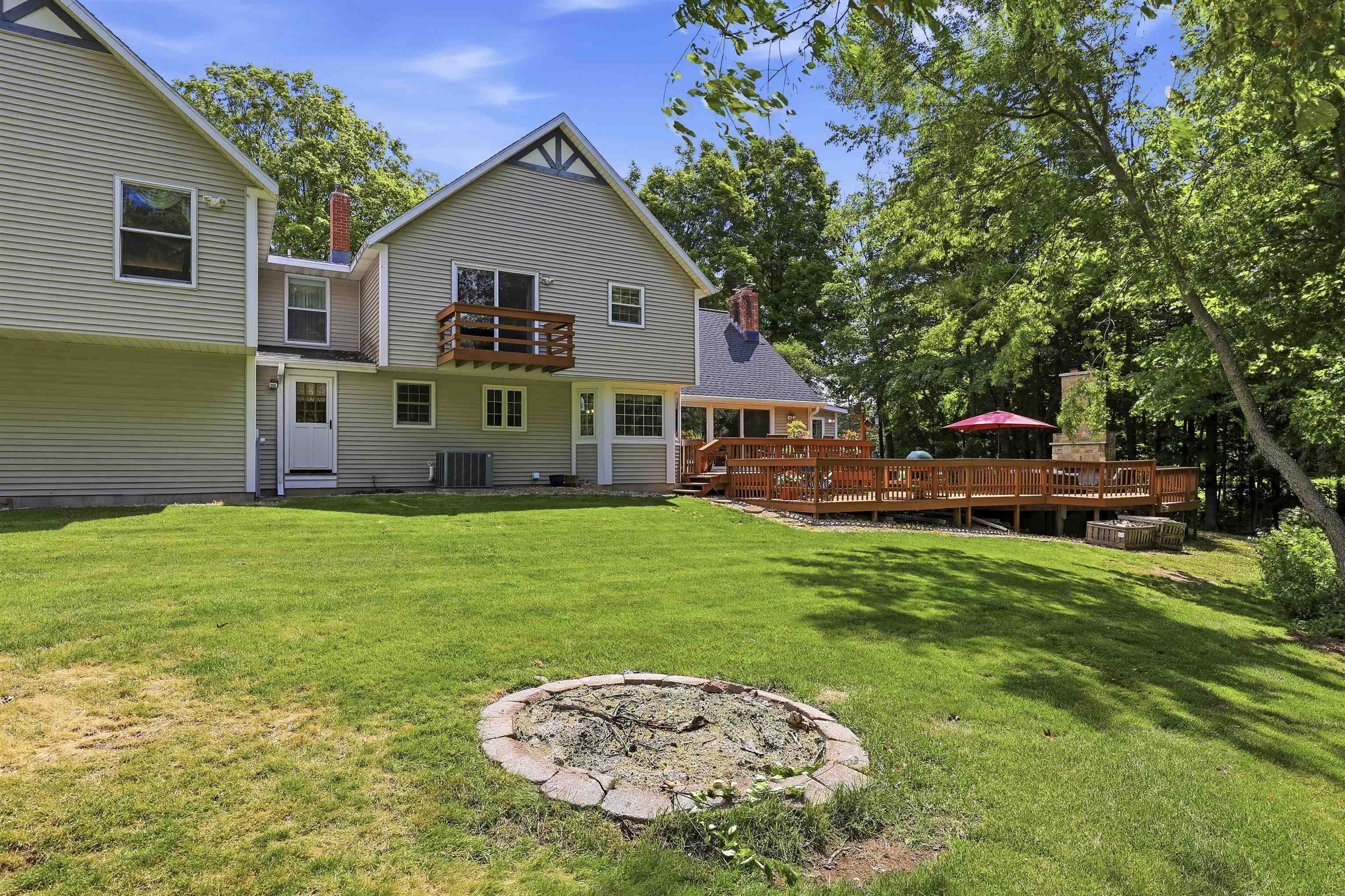 W2530 Brookhaven Drive Appleton, WI 54915 - Photo 55 of 65