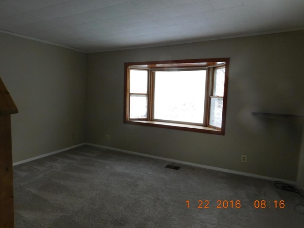 597 Pleasant Street West Rutland, VT 05777 - Photo 2 of 11 Gallery Image 2
