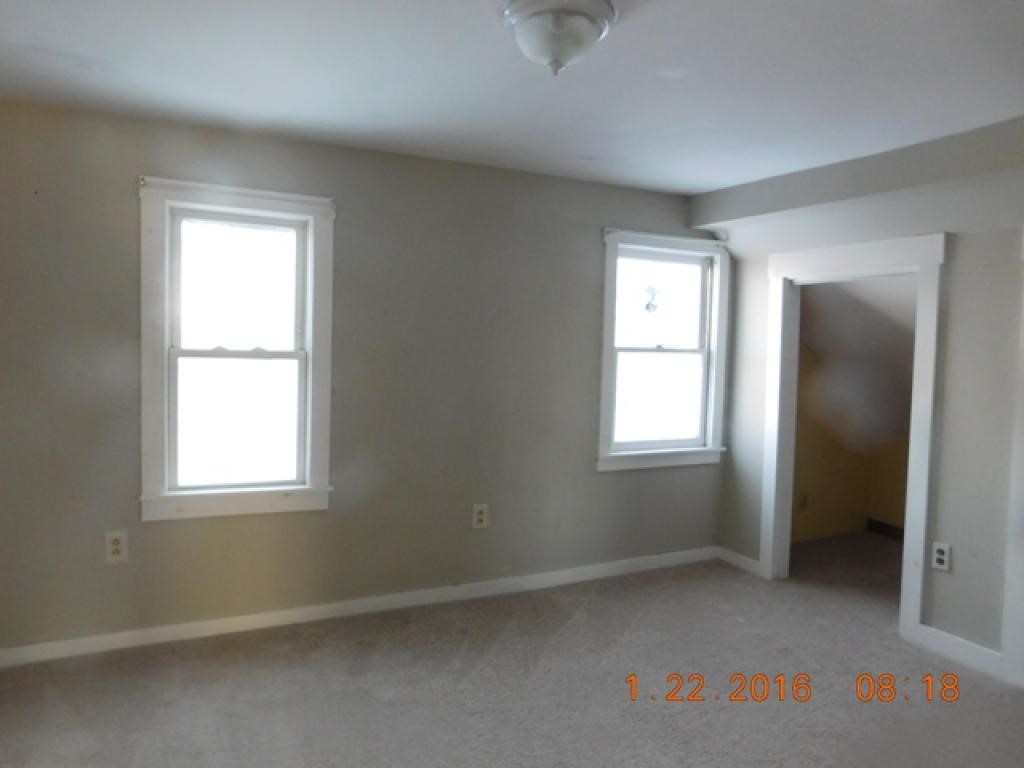 597 Pleasant Street West Rutland, VT 05777 - Photo 8 of 11 Gallery Image 8