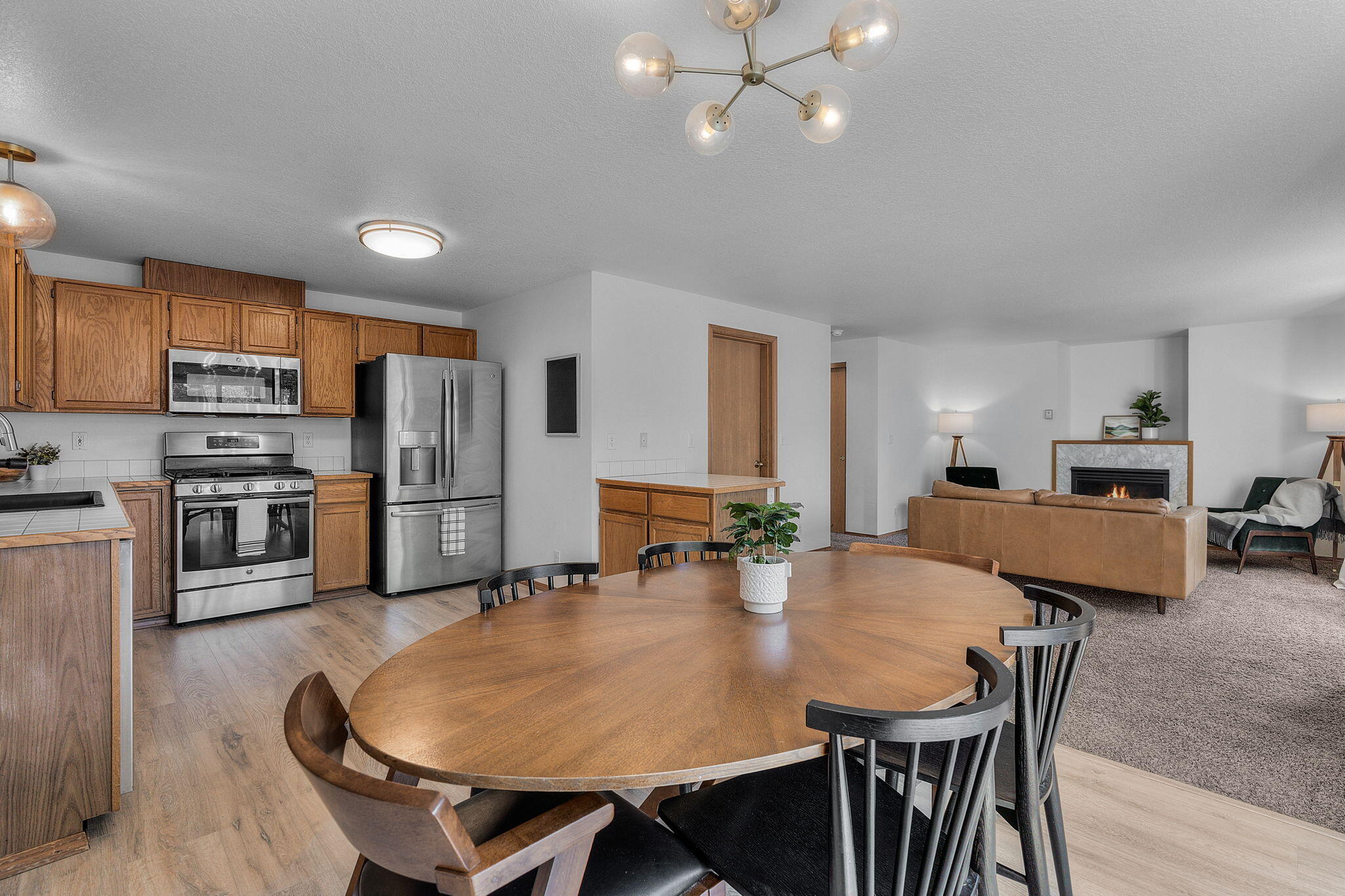3173 Northeast Manchester Avenue Bend, OR 97701 - Photo 12 of 30 2024_05_21_manchester_kitchen-4