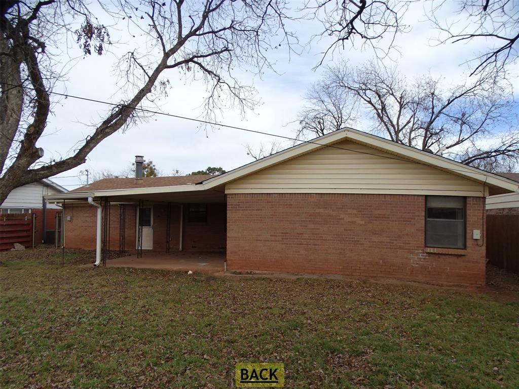 2002 Minter Lane Abilene, TX 79603 - Photo 11 of 16 a front view of house with yard