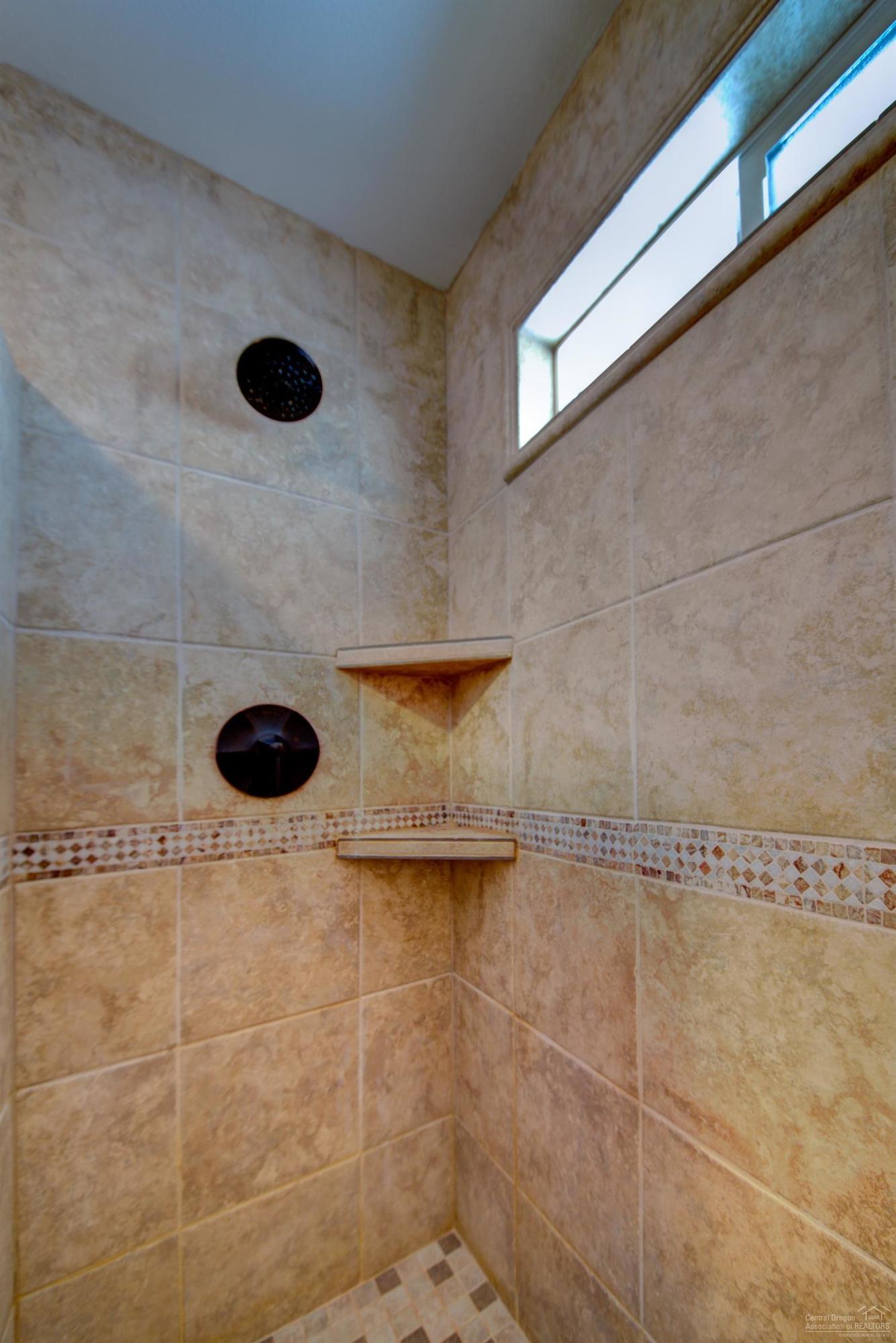 61145 Benham Road Bend, OR 97702 - Photo 9 of 19 Additional Photo