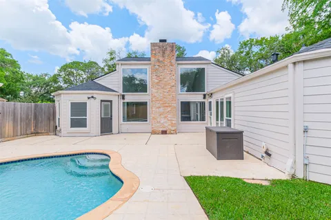$575,000 | 11931 Riverview Drive, Houston, TX 77077